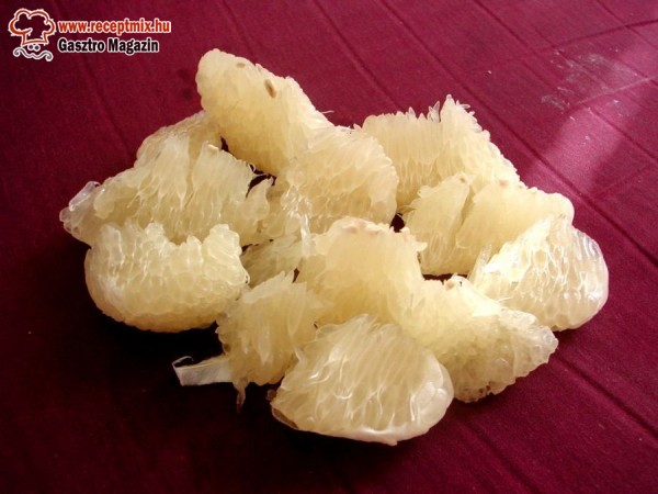 Finom és remek immunerősítő a pomelo