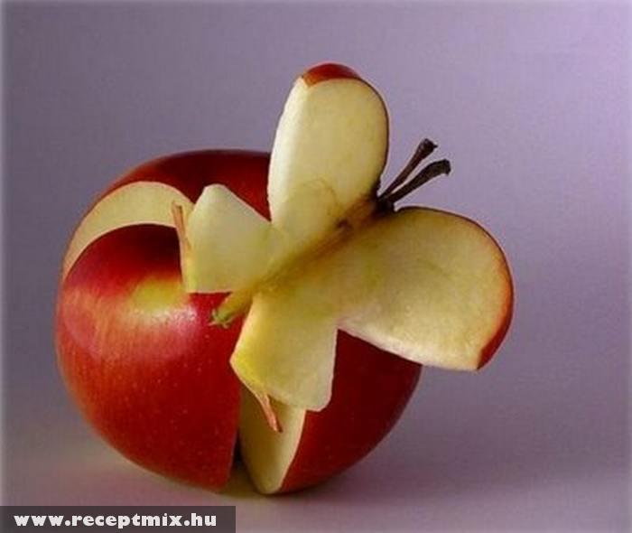 Pillangó almából