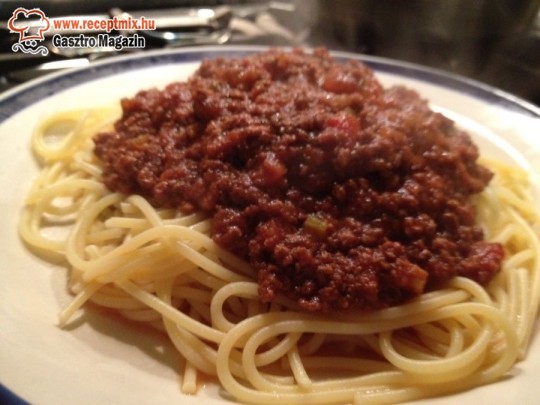 Bolognai spagetti