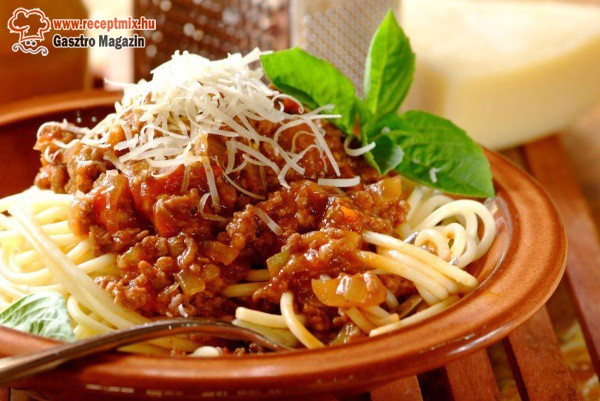Gyors, olcsó, finom: bolognai spagetti