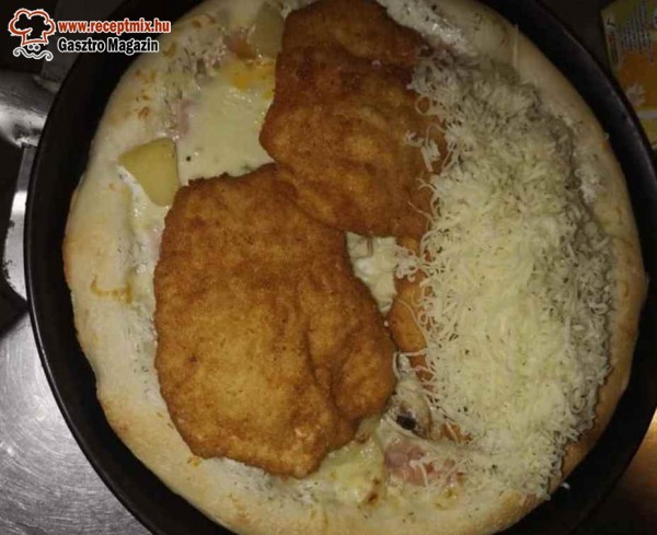 Rántott húsos pizza