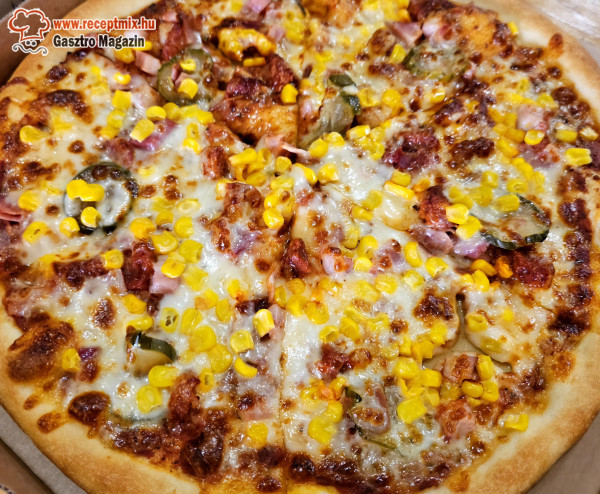 Csupahús pizza