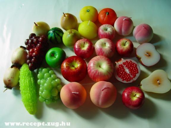 Gyümölcsök (nem ehetõ, mert gyertya)